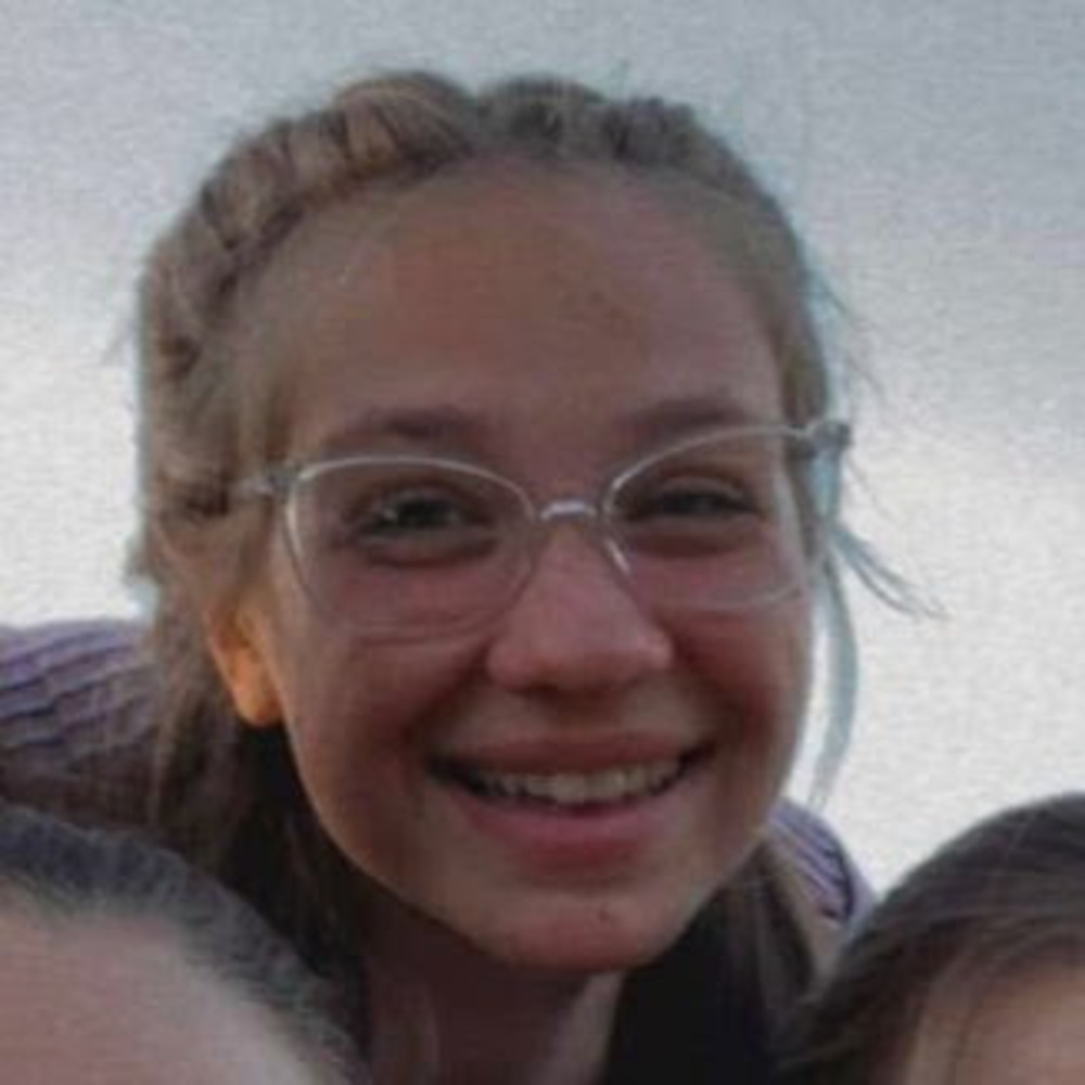 Meet your Posher, Gabi